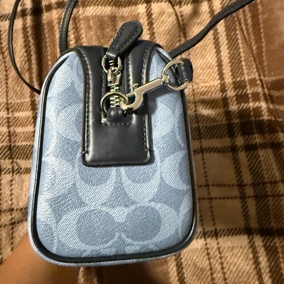 Coach Signature Light Blue Crossbody Bag - Picture 5 of 12